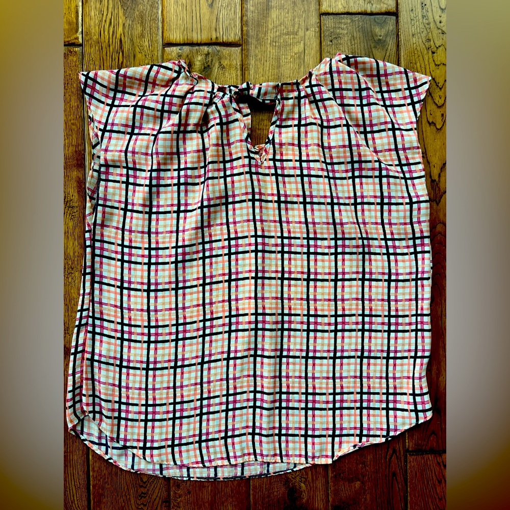 Lauren Conrad sleeveless blouse, Large